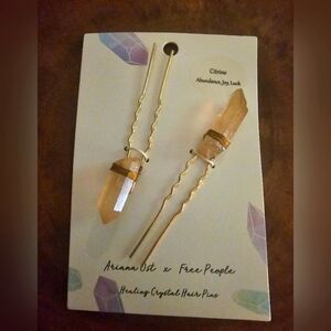 ARIANA OST X FREE PEOPLE HEALING CRYSTAL HAIR PINS ..